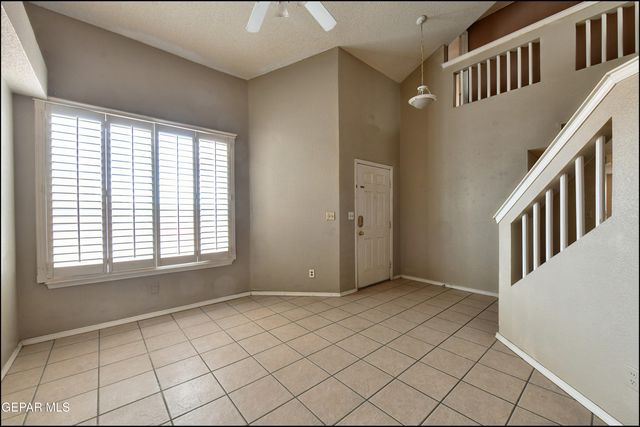 512 FORTENBERRY Place, El Paso, TX 79928