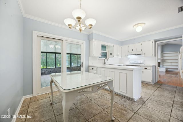 4817 WATER OAK Lane, Jacksonville, FL 32210