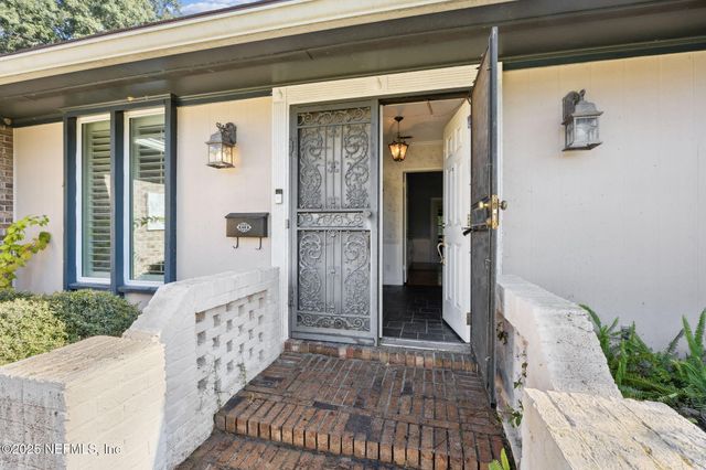 4817 WATER OAK Lane, Jacksonville, FL 32210