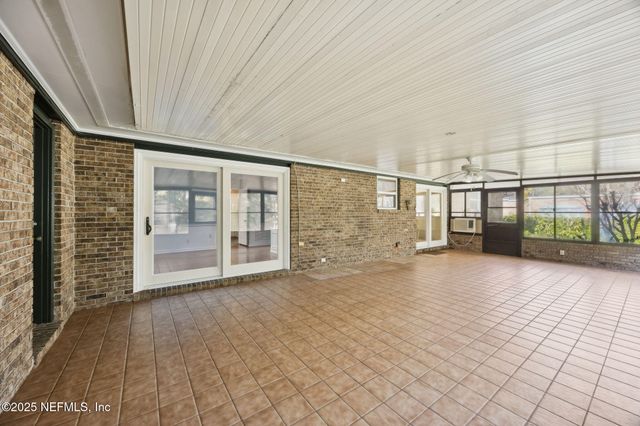 4817 WATER OAK Lane, Jacksonville, FL 32210