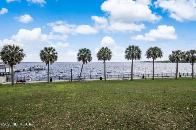 4817 WATER OAK Lane, Jacksonville, FL 32210