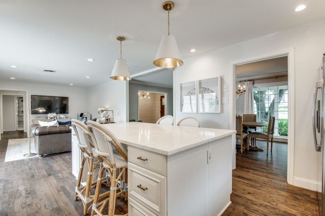 9206 Northpoint Drive, Dallas, TX 75238