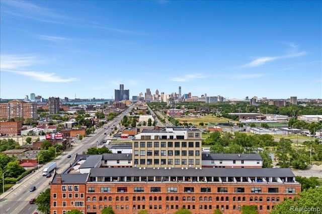 6533 E Jefferson Avenue 703, Detroit, MI 48207