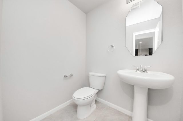 6934 Rosalina Landing Ln, Richmond, TX 77407