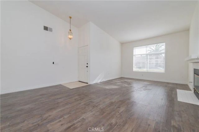 17 Avignon Avenue, Lake Forest, CA 92610