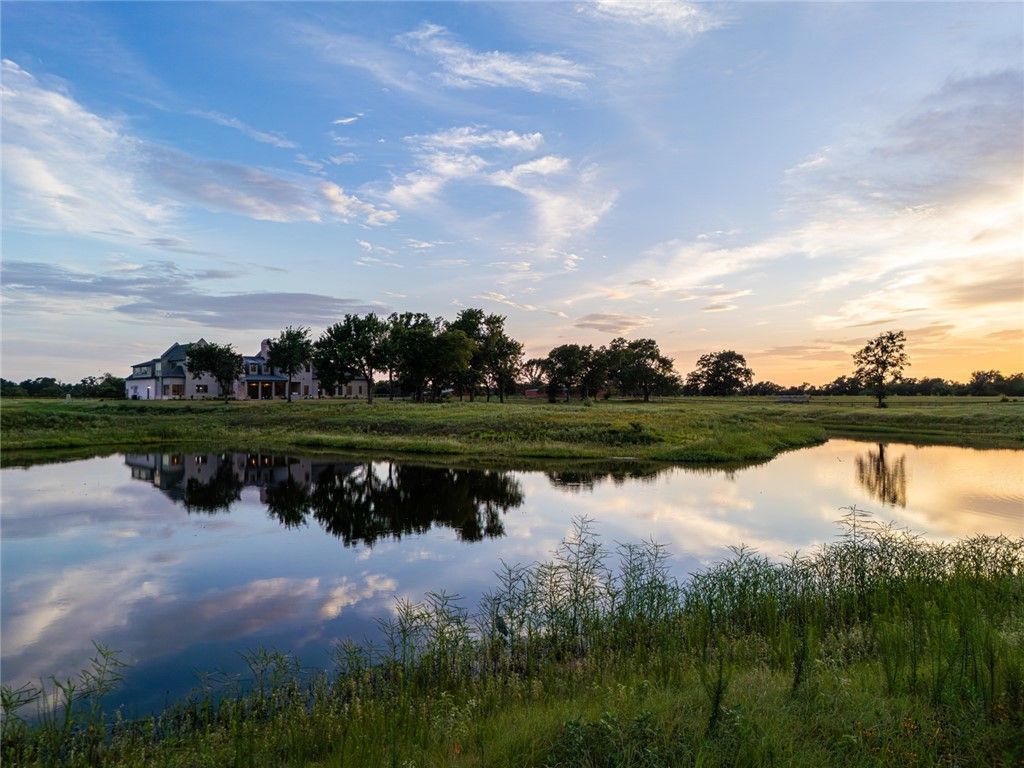202 & 404 Blackberry Lane, Washington, TX 77880 — photo 3