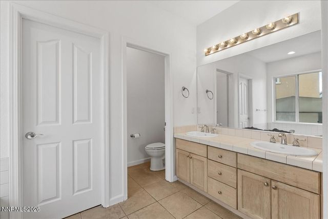 810 Sequoia Pass Court, Sparks, NV 89436