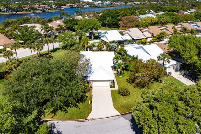 306 Leeward Drive, Jupiter, FL 33477