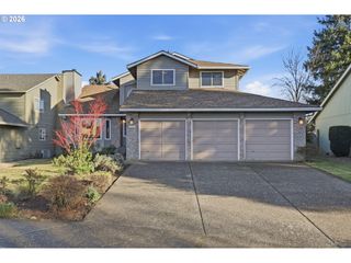 17512 Nw FIELDSTONE Dr, Beaverton, OR 97006
