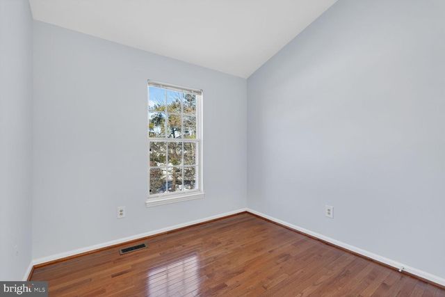 7000 GATTON SQ, Alexandria, VA 22315