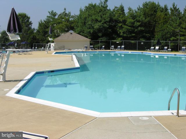 7000 GATTON SQ, Alexandria, VA 22315