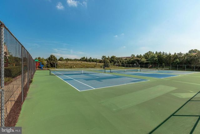 7000 GATTON SQ, Alexandria, VA 22315