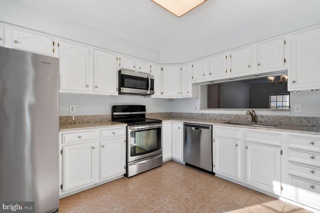 7000 GATTON SQ, Alexandria, VA 22315