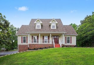 624 N Woodson Rd, Clarksville, TN 37043