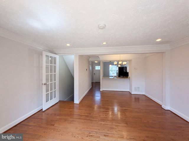 8769 KANAWHA CT, Lorton, VA 22079