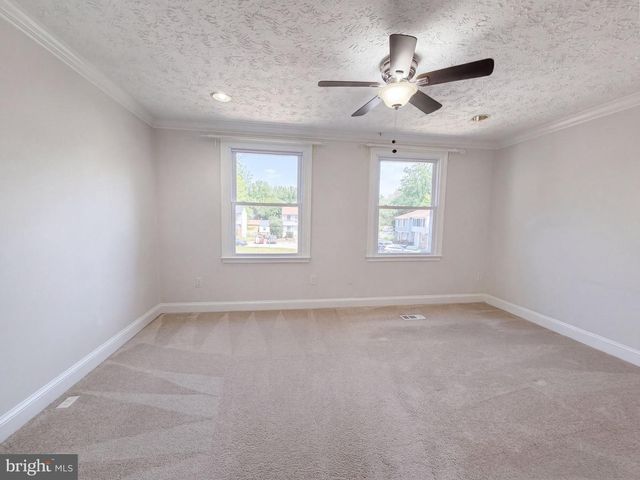 8769 KANAWHA CT, Lorton, VA 22079
