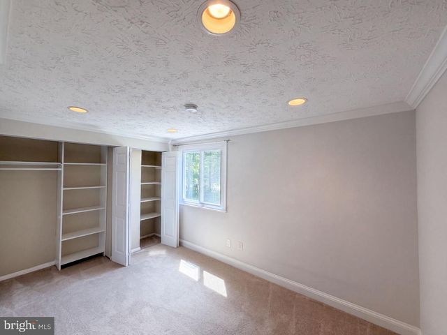 8769 KANAWHA CT, Lorton, VA 22079