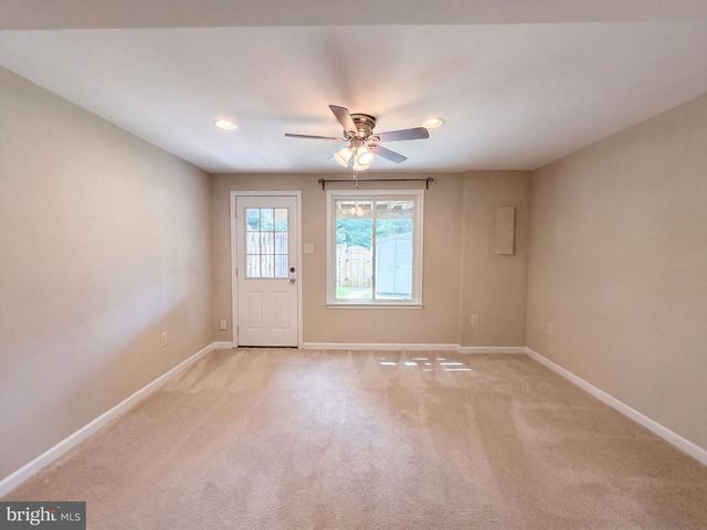 8769 KANAWHA CT, Lorton, VA 22079