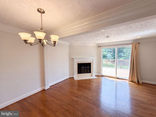 8769 KANAWHA CT, Lorton, VA 22079