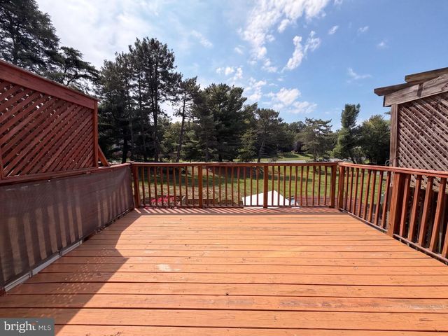 8769 KANAWHA CT, Lorton, VA 22079