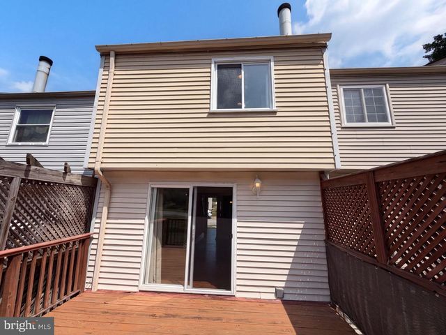 8769 KANAWHA CT, Lorton, VA 22079