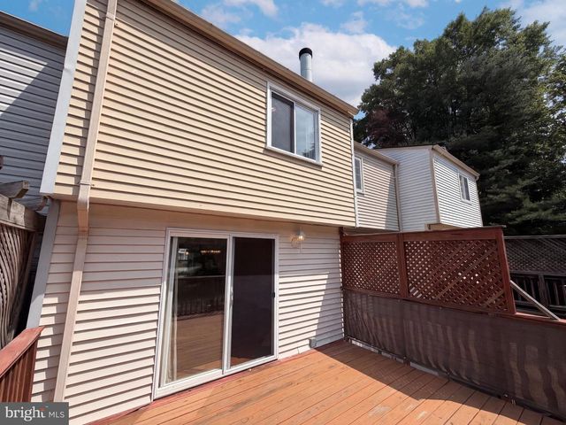 8769 KANAWHA CT, Lorton, VA 22079