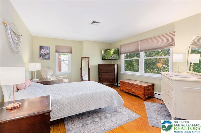 725 East Main Street, Macungie Boro, PA 18062