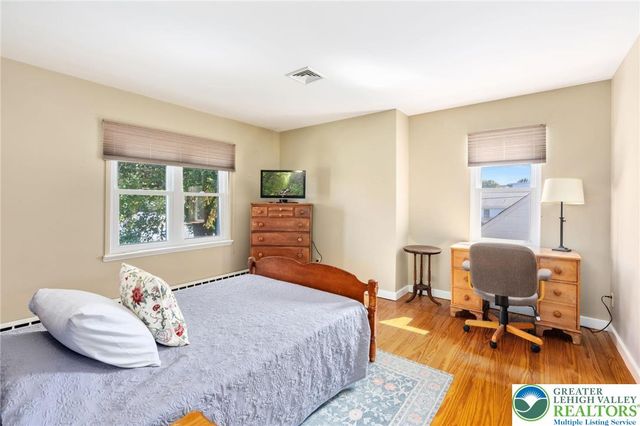 725 East Main Street, Macungie Boro, PA 18062