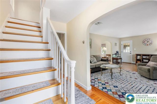 725 East Main Street, Macungie Boro, PA 18062