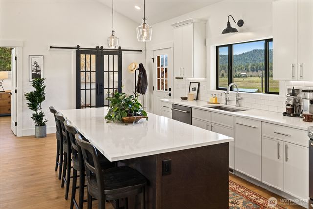 10692 Teanaway Road, Cle Elum, WA 98922