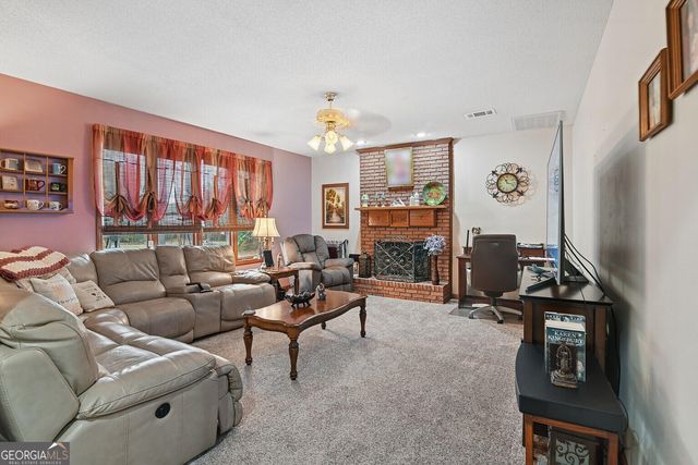 3101 Ash Drive, Waycross, GA 31501