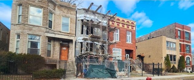 530 E 44TH Place, Chicago, IL 60653