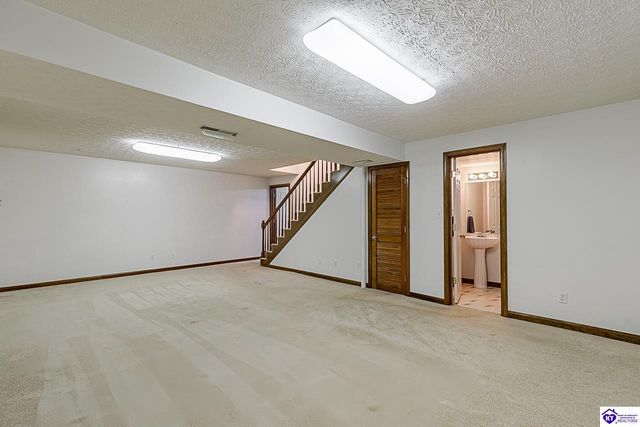 116 Creekview Lane, Rineyville, KY 40162