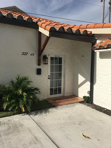 327 Dyer Road Rear, West Palm Beach, FL 33405