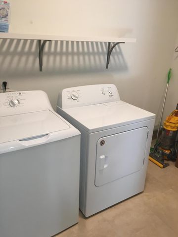 327 Dyer Road Rear, West Palm Beach, FL 33405