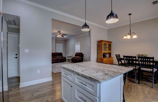 543 Reuben Drive, Alexander, AR 72002