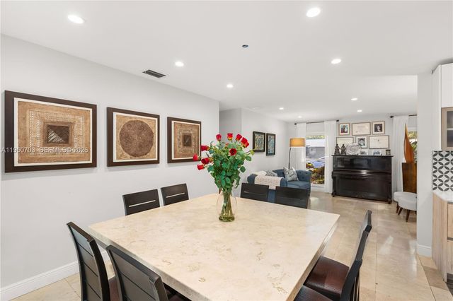 6809 Mentone St, Coral Gables, FL 33146