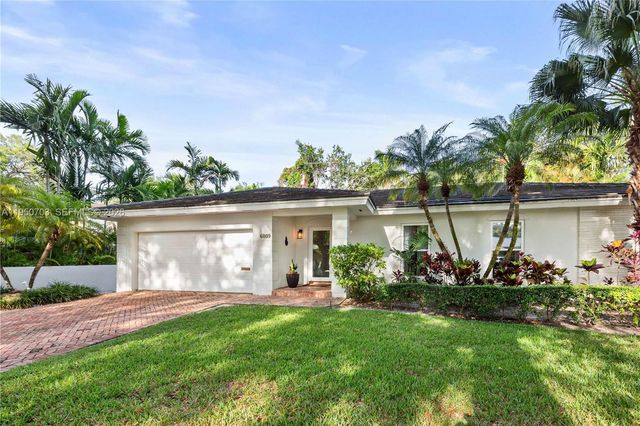 6809 Mentone St, Coral Gables, FL 33146