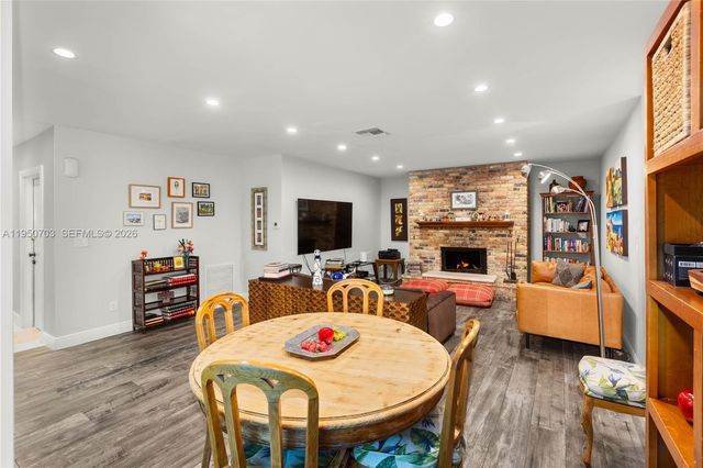 6809 Mentone St, Coral Gables, FL 33146