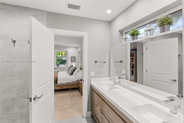 6809 Mentone St, Coral Gables, FL 33146