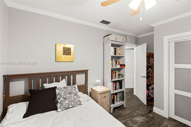 6809 Mentone St, Coral Gables, FL 33146