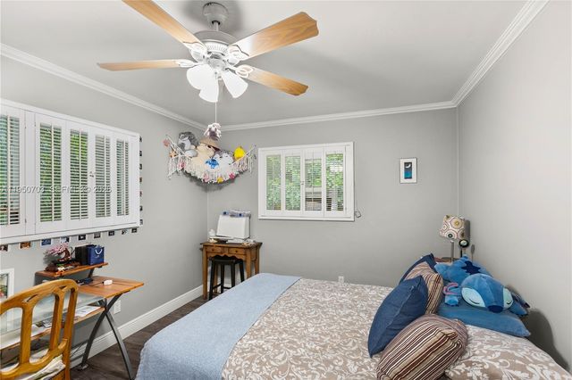 6809 Mentone St, Coral Gables, FL 33146