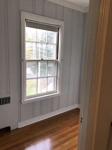 185 College St., Worcester, MA 01610