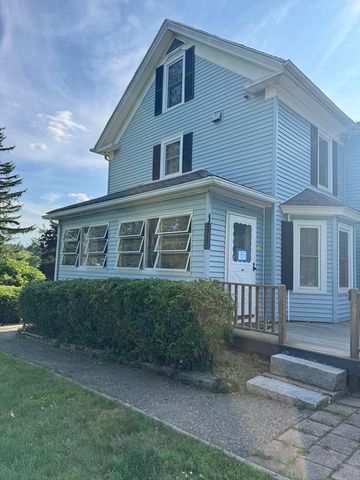 185 College St., Worcester, MA 01610