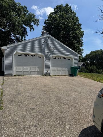185 College St., Worcester, MA 01610