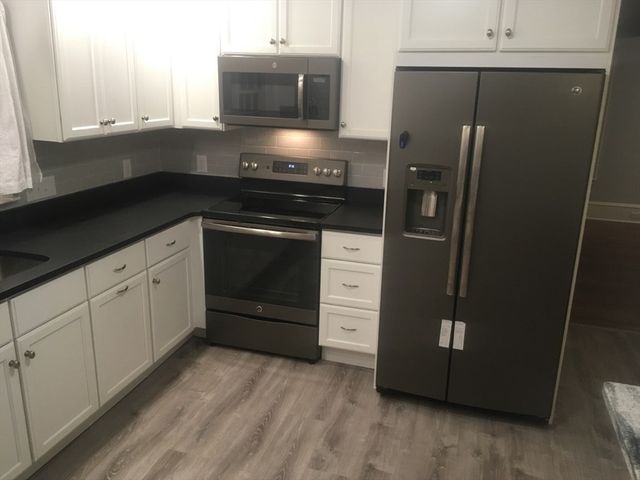 185 College St., Worcester, MA 01610