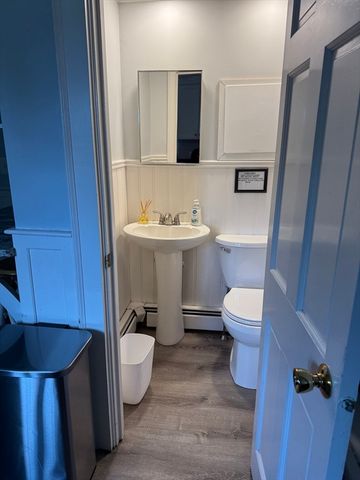 185 College St., Worcester, MA 01610
