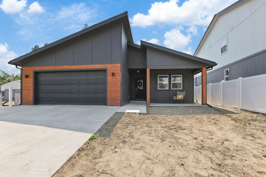 2931 W 18th Ave, Spokane, WA 99224 photo 1