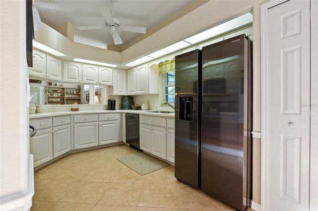 21850 TARTAN STREET, Leesburg, FL 34748