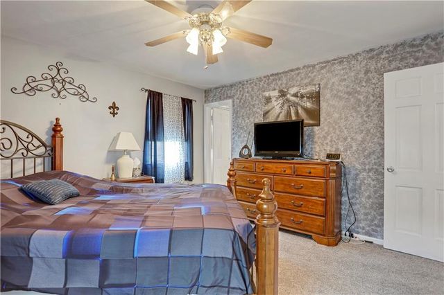9309 E 30th Street, Independence, MO 64052